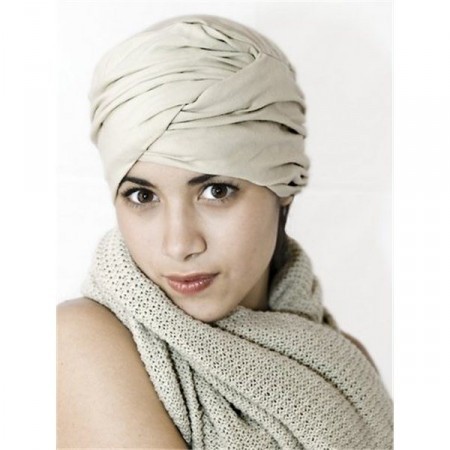 Turbante Modelo Roma